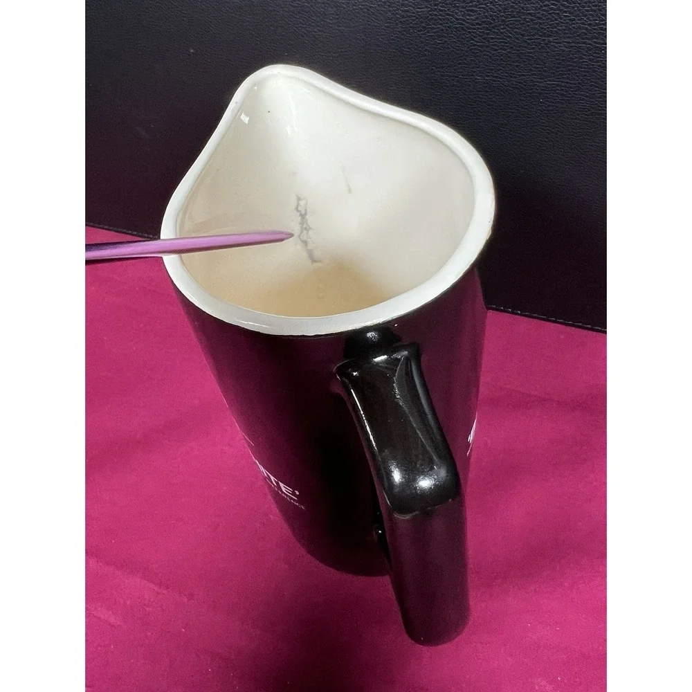 Black and White Scotch Whisky Water‎ Pitcher Pub Jug Vintage Barware Scotties